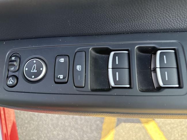 Honda CR-V Photo 425c37ff-d285-4ed9-95ed-8f05b24c690d.jpg
