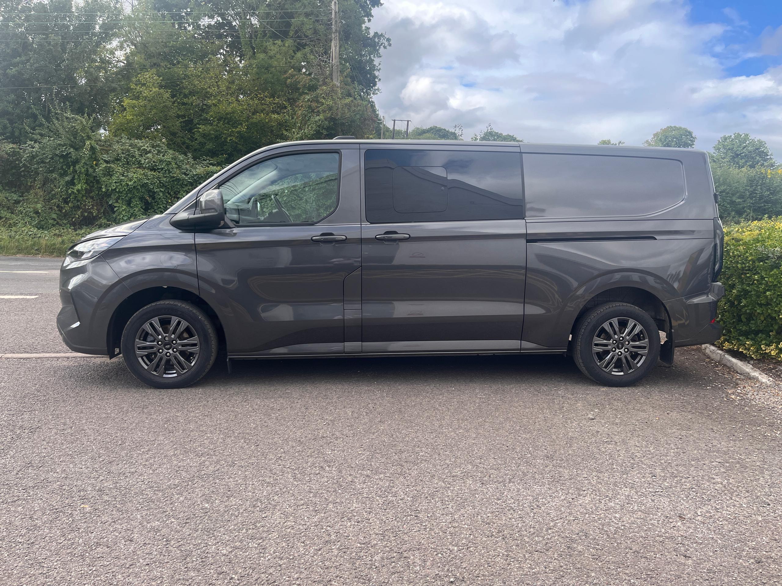 Used Ford TRANSIT CUSTOM VO25YWX 8