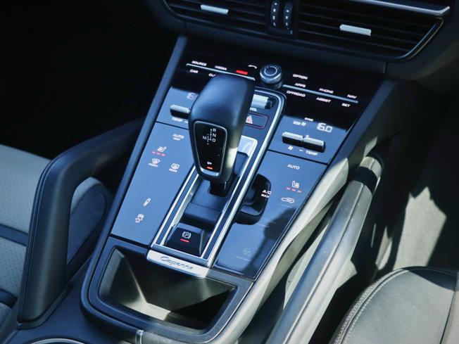 PORSCHE Cayenne Photo 34