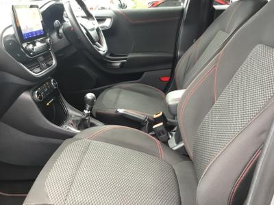 Ford Puma Photo 25