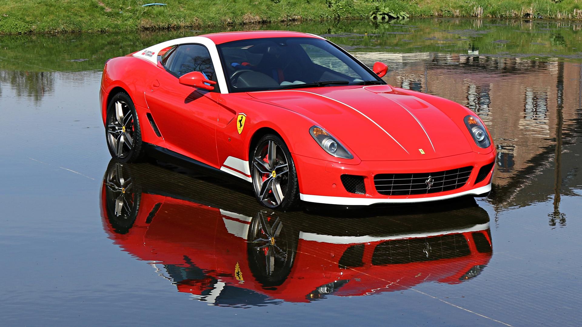 Ferrari 599 Photo 42947351-57ed-434f-ac67-c87c1b0c93fe.jpg