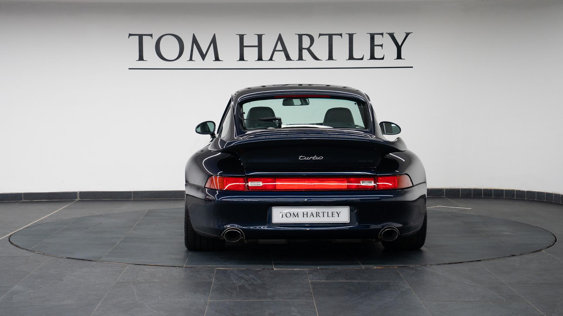 Porsche 911 Photo 42a00bc1-a9cf-4217-a486-750dbcd5e204.jpg