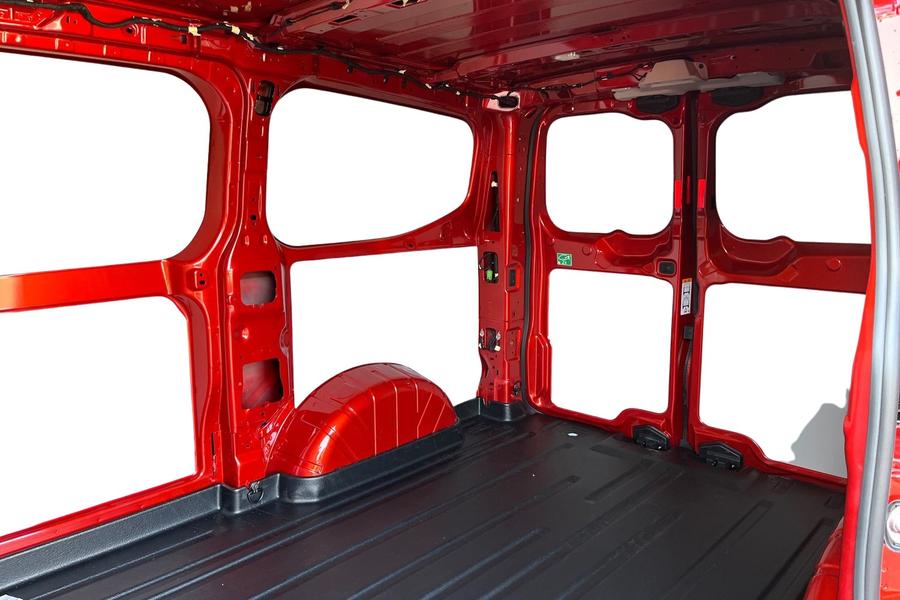 Ford TRANSIT CUSTOM Photo 42b79970-cf86-4c16-bdf4-1bbdf2b95d1d.jpg