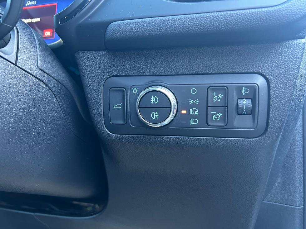 Ford Kuga Photo 42bdb3dd-aad5-41a8-b9cd-1e8a372dbd3f.jpeg