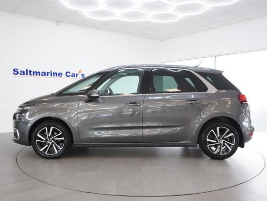 Citroen C4 SpaceTourer Photo 42c2e807-b236-4076-8cb3-c7dc21a77e6e.jpg