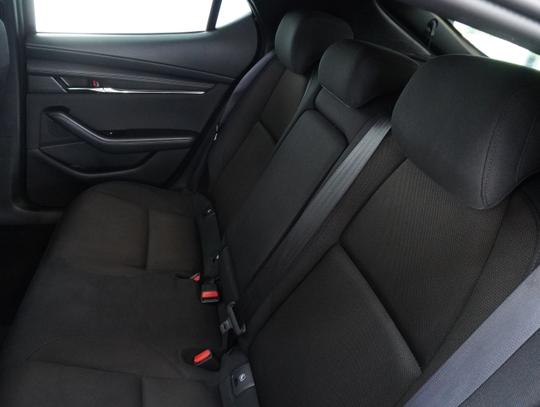 Mazda 3 Photo 42c386c8-3fa4-47c3-9c5c-ca585f8f723a.jpg