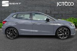 SEAT Ibiza Photo 4