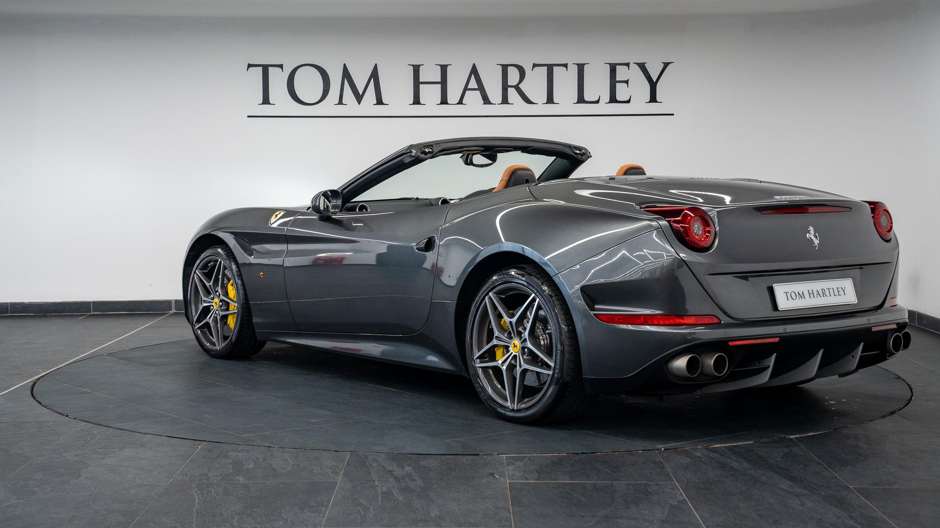 Ferrari California Photo 42cdda8f-d809-4344-8f4a-841a82edd8b5.jpg