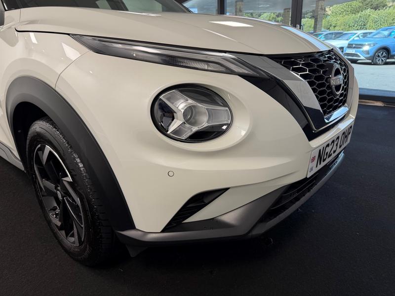 Nissan Juke Photo 42da8481-c37c-40b4-a203-03c8a6b1d6c8.jpg