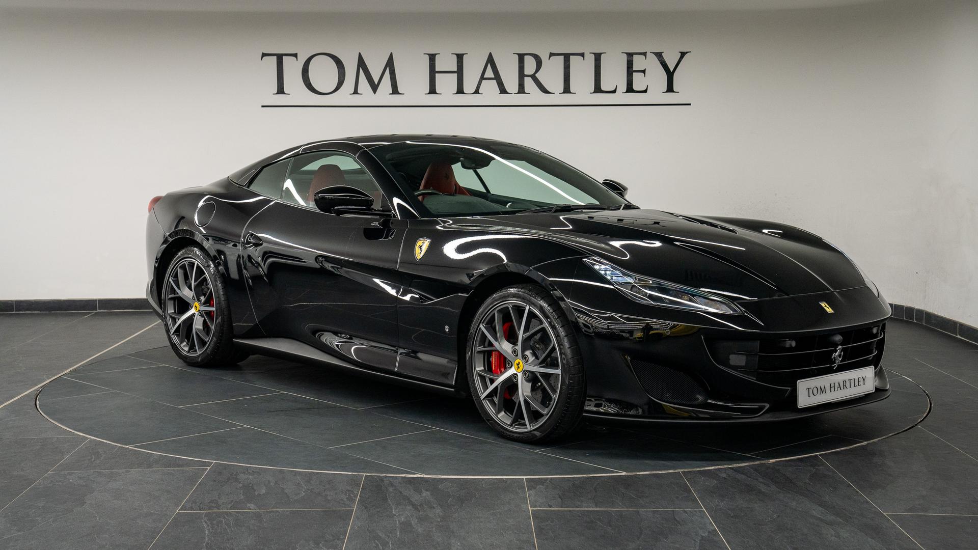 Ferrari Portofino Photo 42e1fb8c-1f29-409b-a5cb-70d4172bb675.jpg