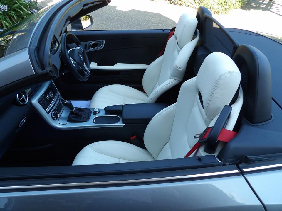 Used Mercedes-Benz SLK SN15VNK 5