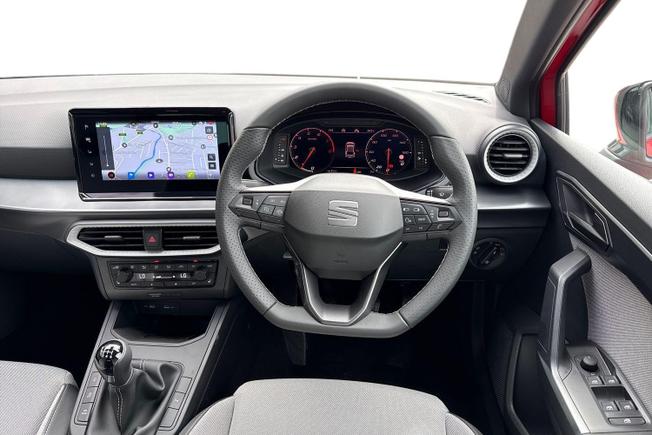 SEAT Ibiza Photo 11