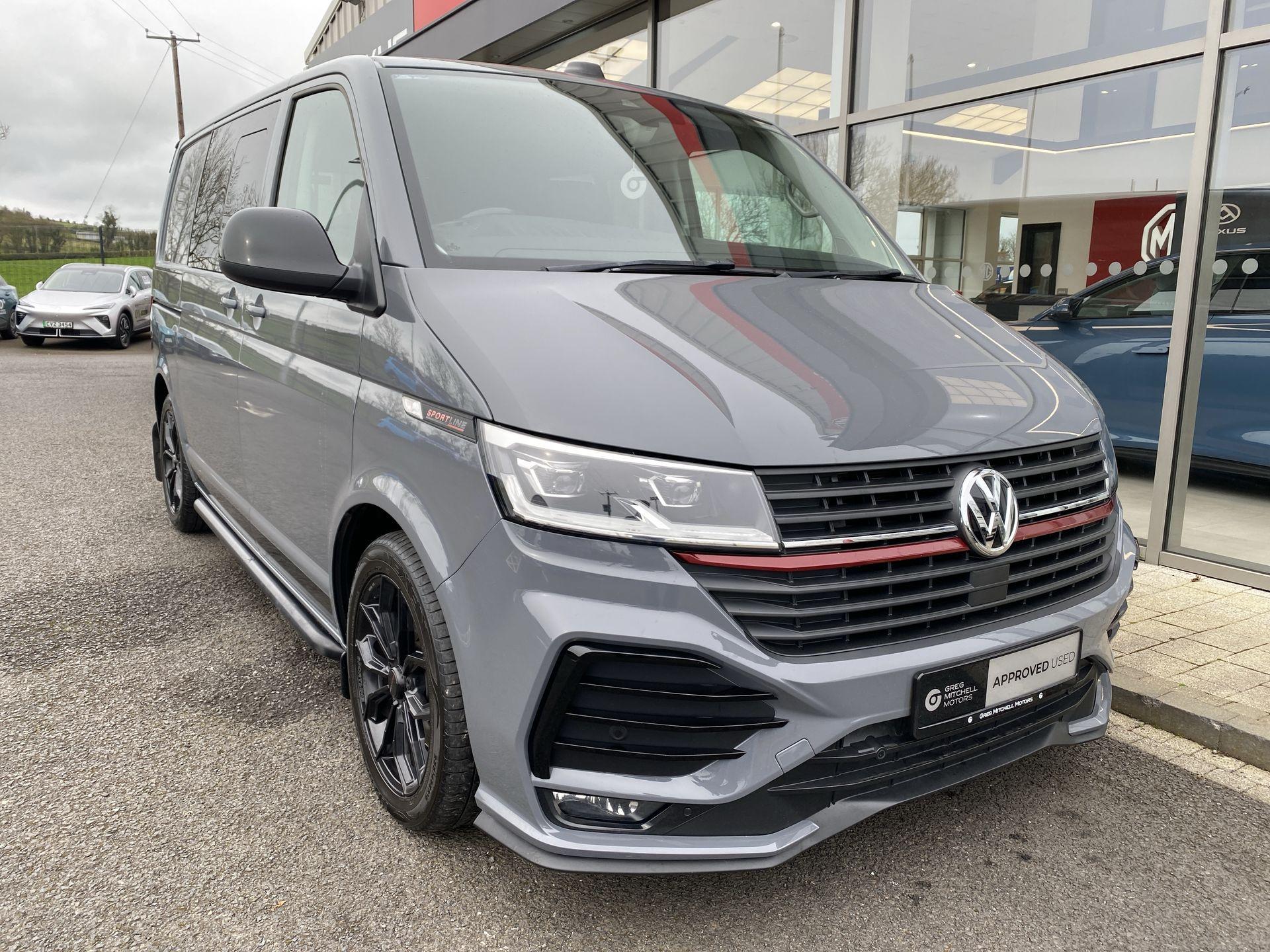 2022 Volkswagen TRANSPORTER T32 SWB SPECIAL EDITION 2.0 BiTDI 204 Sportline Black Ed Kombi Van DSG - vehicle photo 3 for sale on PureCar