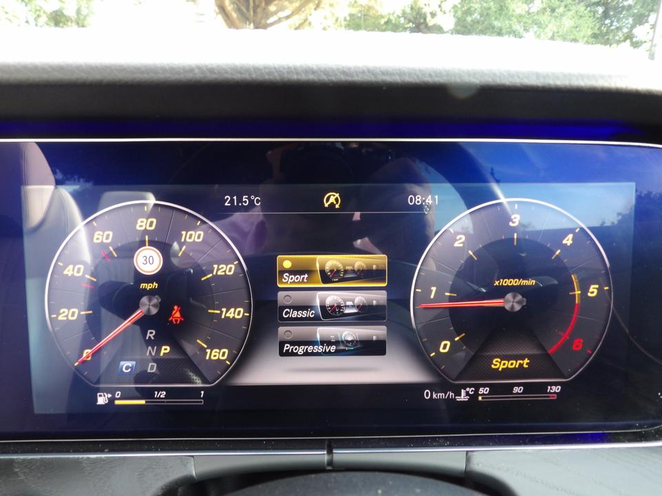 Used Mercedes-Benz E Class WF67EHC 34