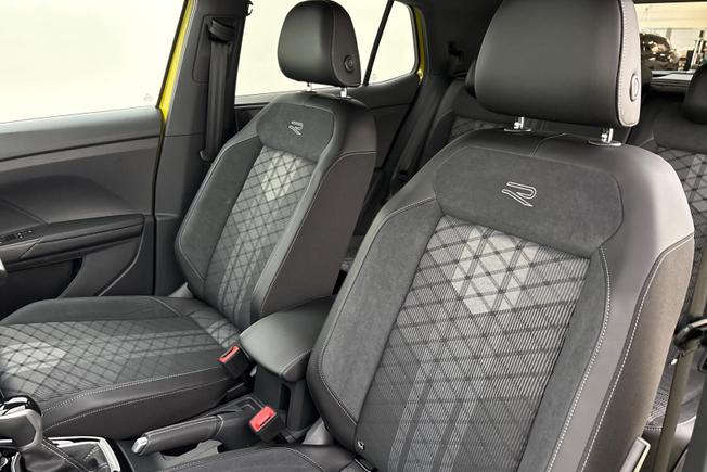 VOLKSWAGEN  T-Cross  Photo 29