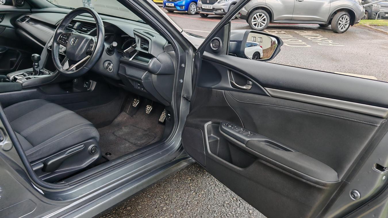 Used Honda Civic DU20XFZ 12