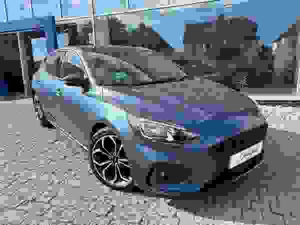 Used 2019 Ford Focus 1.5T EcoBoost ST-Line X Hatchback 5dr Petrol Auto Euro 6 (s/s) (182 ps) at Dinnages