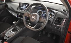 Nissan QASHQAI Photo 2
