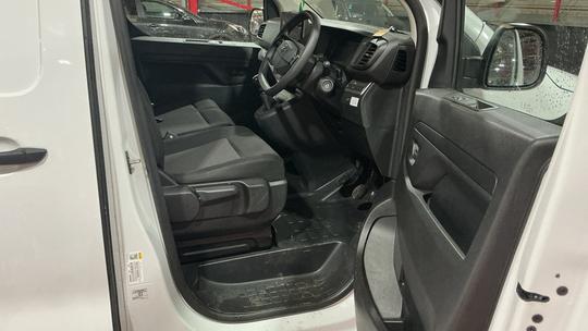 Toyota ProAce Photo 434a2f06-ef29-495c-9d50-97c50fad664b.jpg