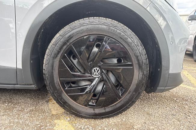Volkswagen ID.4 Photo 5