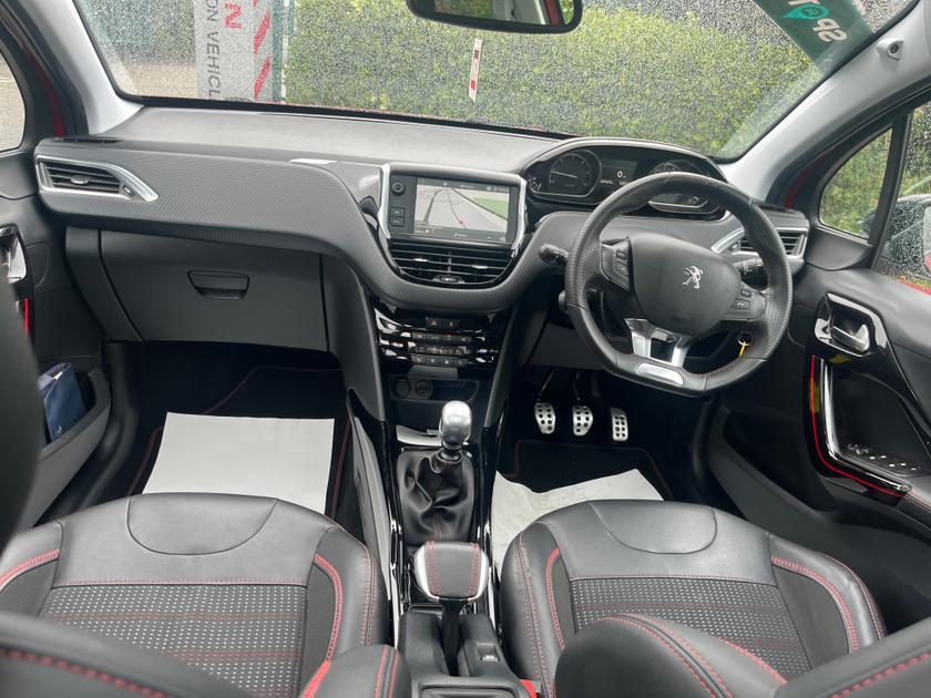 Peugeot 2008 Photo 435aacf5-d90a-4168-9100-9ae0407e8abd.jpg
