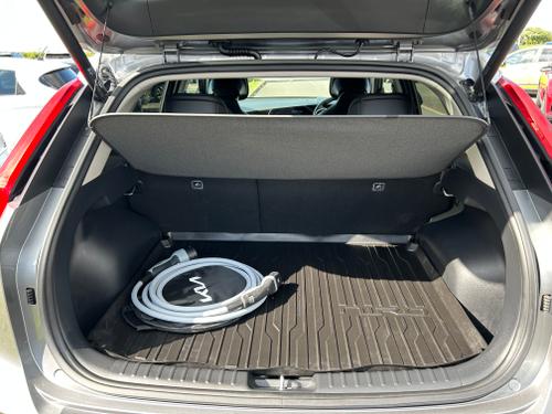 Kia NIRO Photo 435be76c-d01e-4b1d-b0a7-fda6ad61a4a0.jpg
