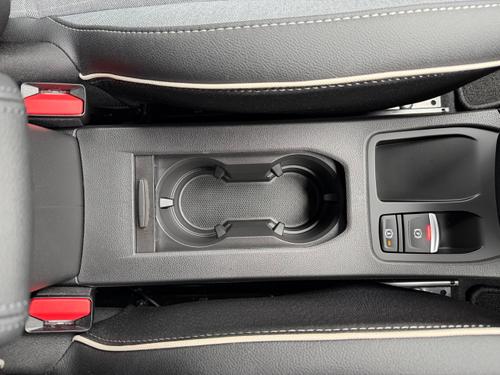 Renault CLIO Photo 435c368a-dfdb-464a-b7de-8d288ba59544.jpg