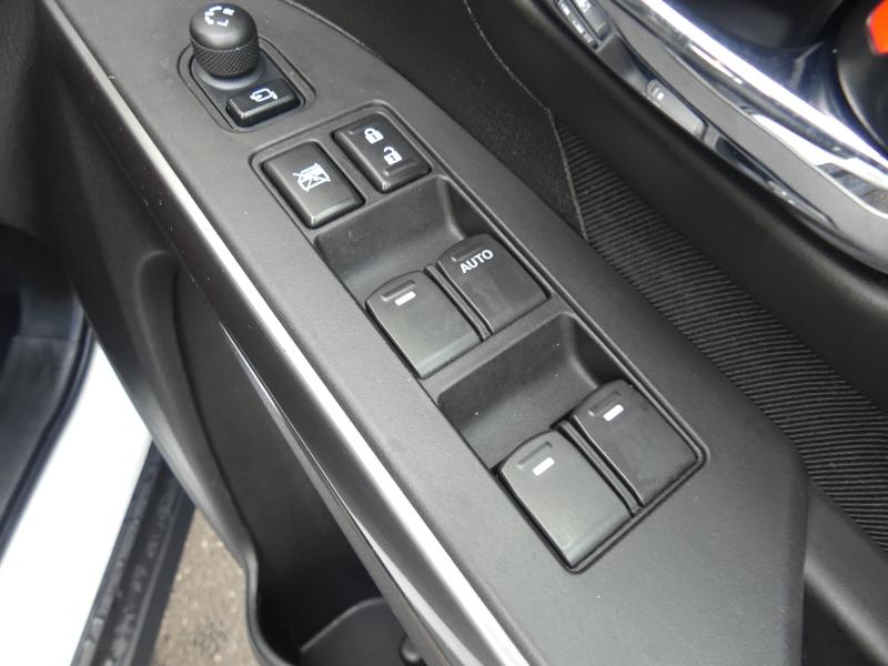 Suzuki S-Cross Photo 43743407-0627-46af-9046-fc6949ef7acf.jpg