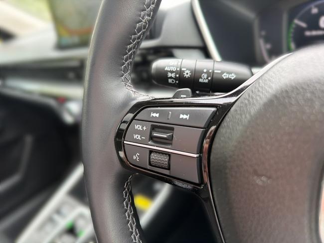 Honda CR-V Photo 43882532-a0b7-42e1-8d60-5cbb971cd058.jpg