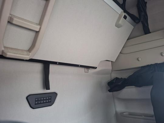 Iveco S-WAY Photo