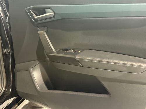 SEAT Arona Photo 438cf8f6-2609-4258-8233-ee655a4d0f8a.jpeg