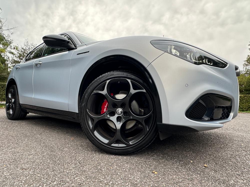 Used Alfa Romeo Stelvio WG73CZE 14
