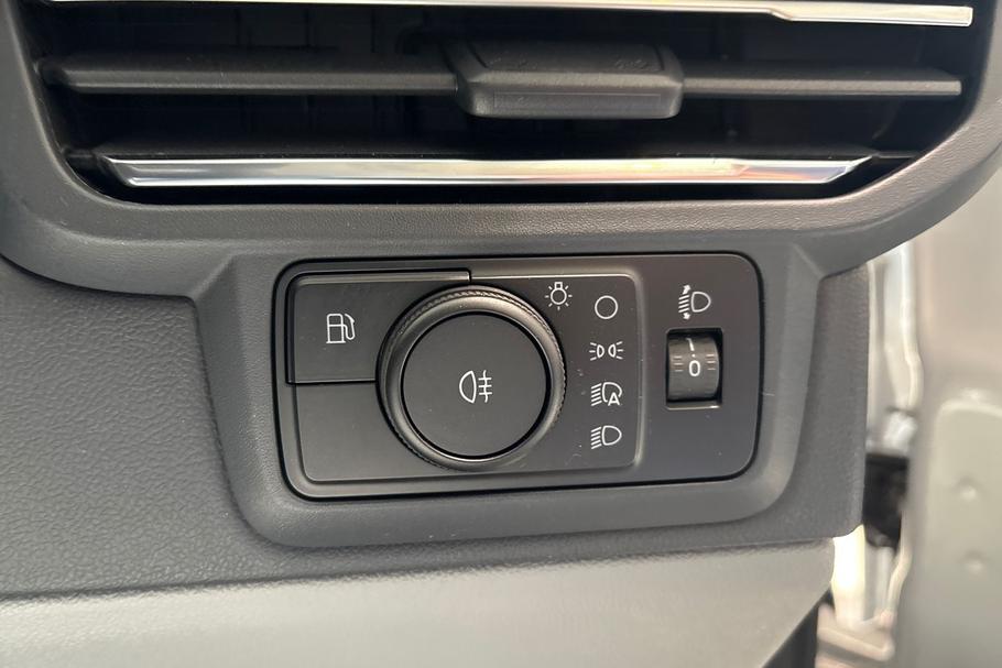 Used Ford TRANSIT CUSTOM CUSTOMPHEV03 18