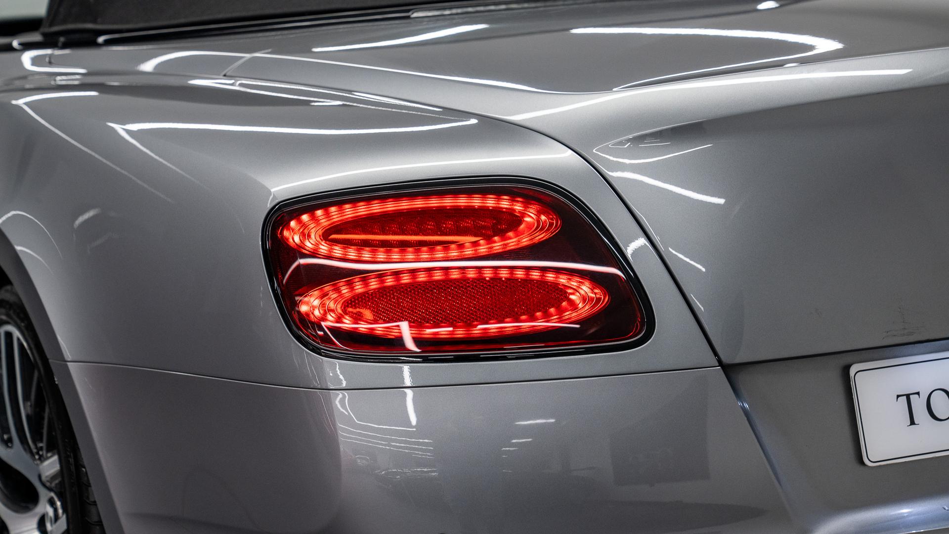 Bentley Continental Photo 43c782e6-4afd-4461-be8d-222ec15516c5.jpg