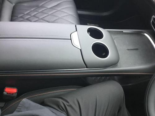 Changan Deepal S07 Photo 43ca8cef-0d8d-4480-a7c1-eba7307667ae.jpg
