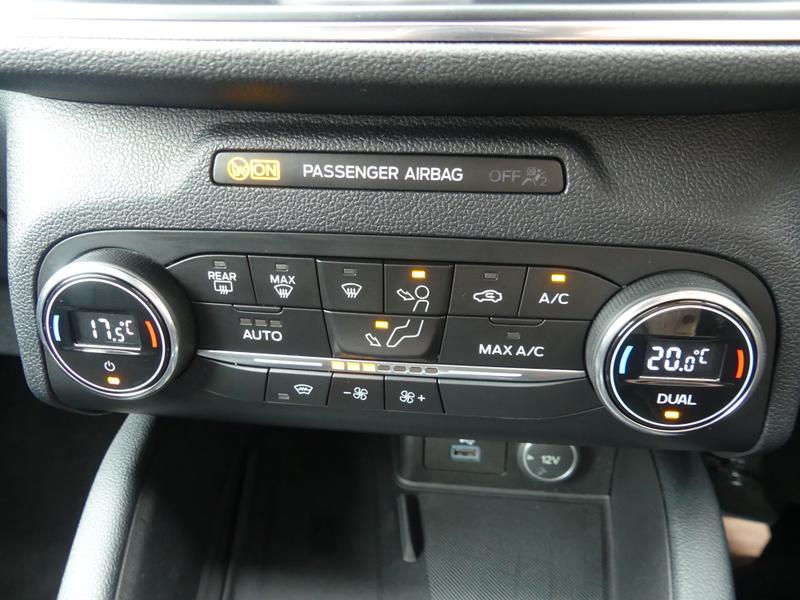 Ford Kuga Photo 43cbbf0d-53bc-4f8c-9d27-0dfbd0f6153e.jpg