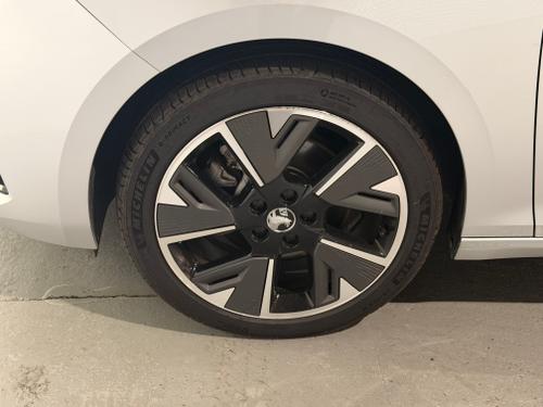 Vauxhall Astra Electric Photo 43df2cae-152b-4bc8-8c69-c84f34d6b668.jpeg