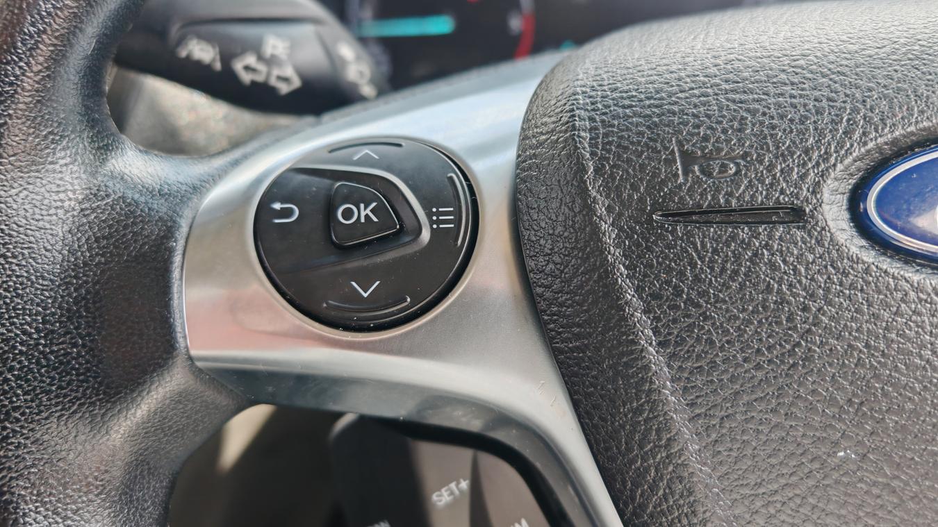 Used Ford Tourneo Connect FY20OVL 36