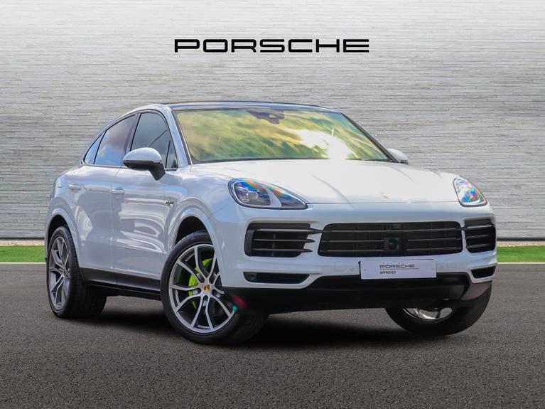 Used 2022 PORSCHE Cayenne 3.0 V6 E-Hybrid 17.9kWh Platinum Edition Coupe 5dr Petrol Plug-in Hybrid TiptronicS 4WD Euro 6 (s/s) (3.6kW Charger) (462 ps) White at JCT600