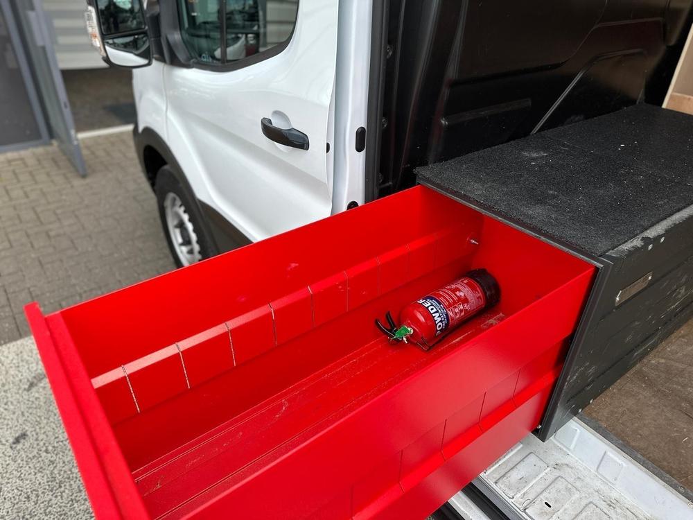 Ford Transit Photo 43ff8d5d-36bc-4d8a-a903-bc17186015d7.jpg