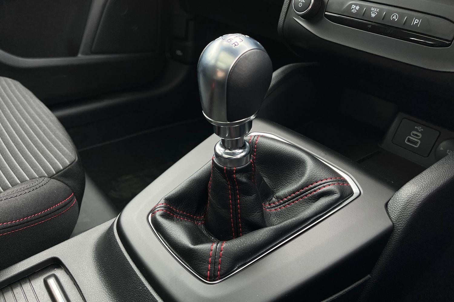 Ford FOCUS Photo 32