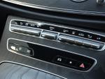 Mercedes-Benz E Class Photo 17