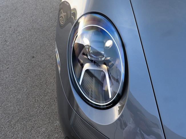 PORSCHE 911 Photo 11
