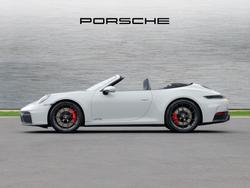 PORSCHE 911 Photo 5