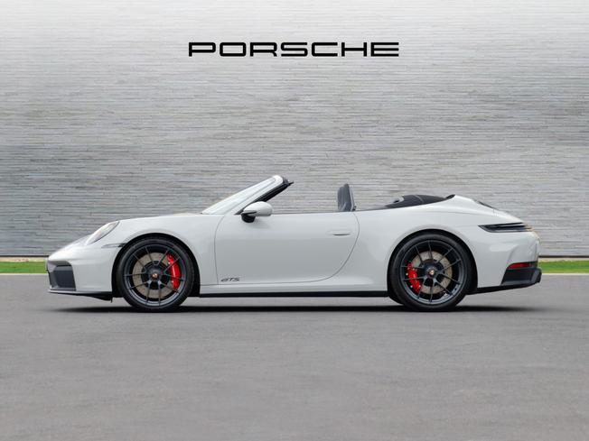 PORSCHE 911 Photo 5