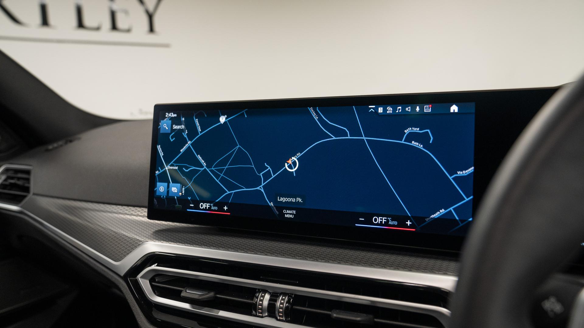 BMW 330i Touring Photo 441a0646-55a6-48f5-a8f3-f96f05321f6e.jpg