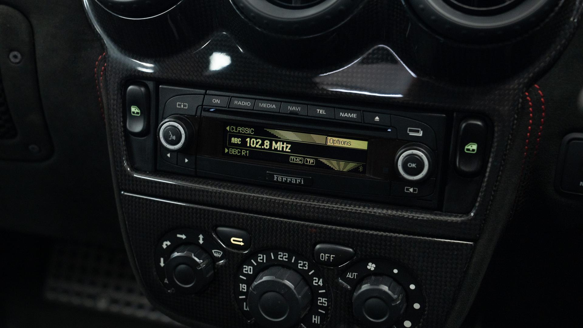 Ferrari 430 Photo 44256643-f2da-4f37-b7c4-b5b702a5873b.jpg