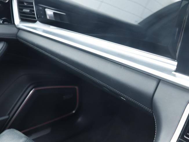 PORSCHE Panamera Photo 26