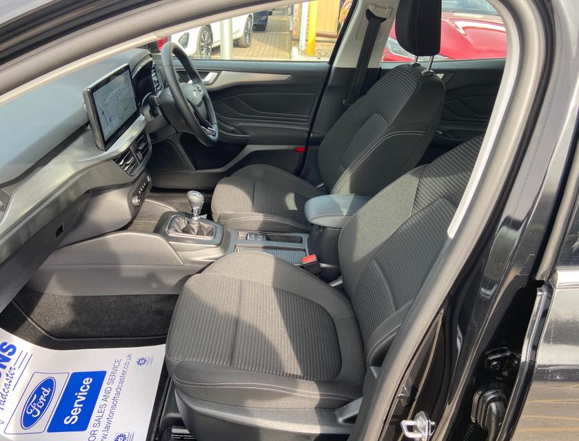Ford Focus Photo 4450a510-89e5-4cce-afe9-46f3334f412f.jpg