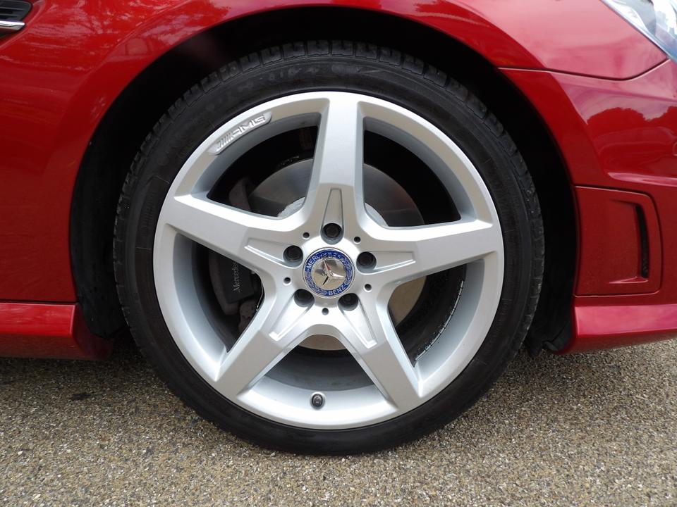Used Mercedes-Benz SLK BV65EHO 25